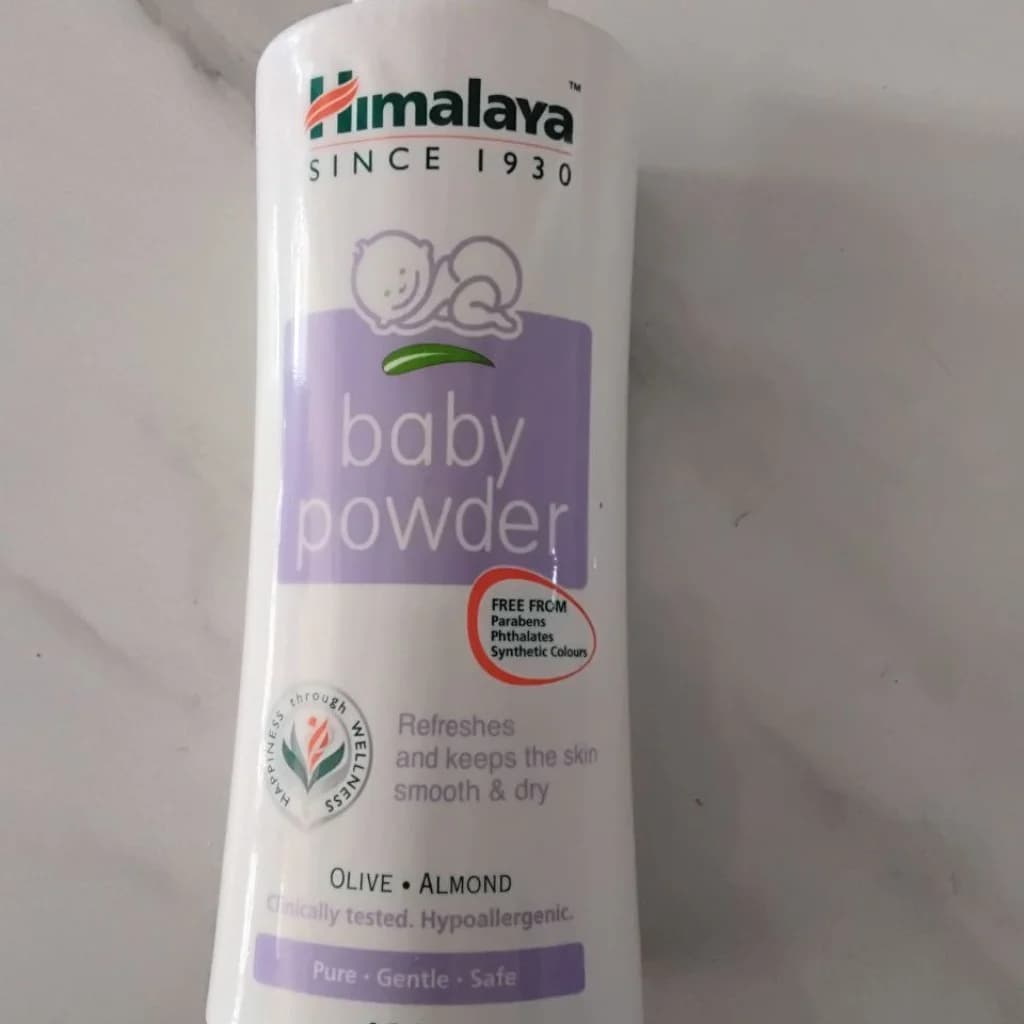 Himalaya Baby Powder – Olive & Almond 400 g Not available