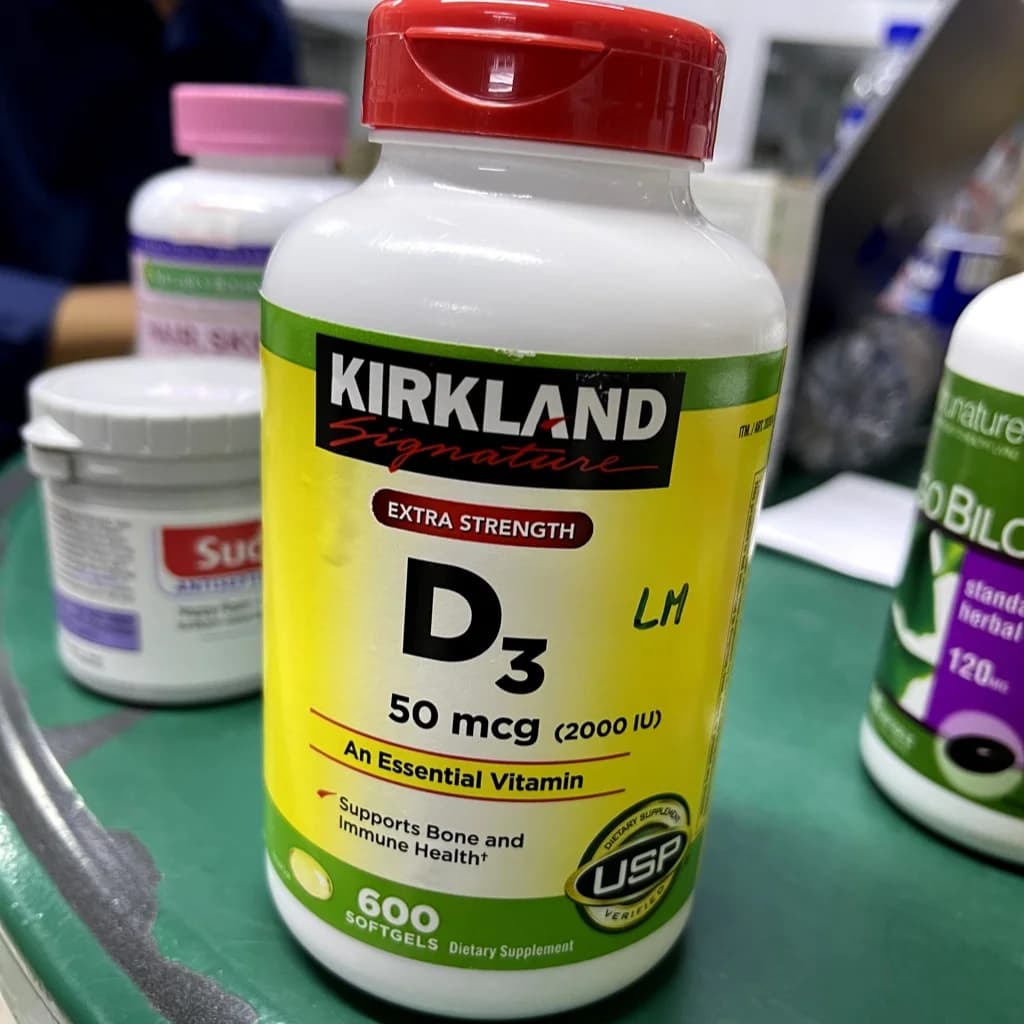 Kirkland Signature Extra Stength D3 50mcg