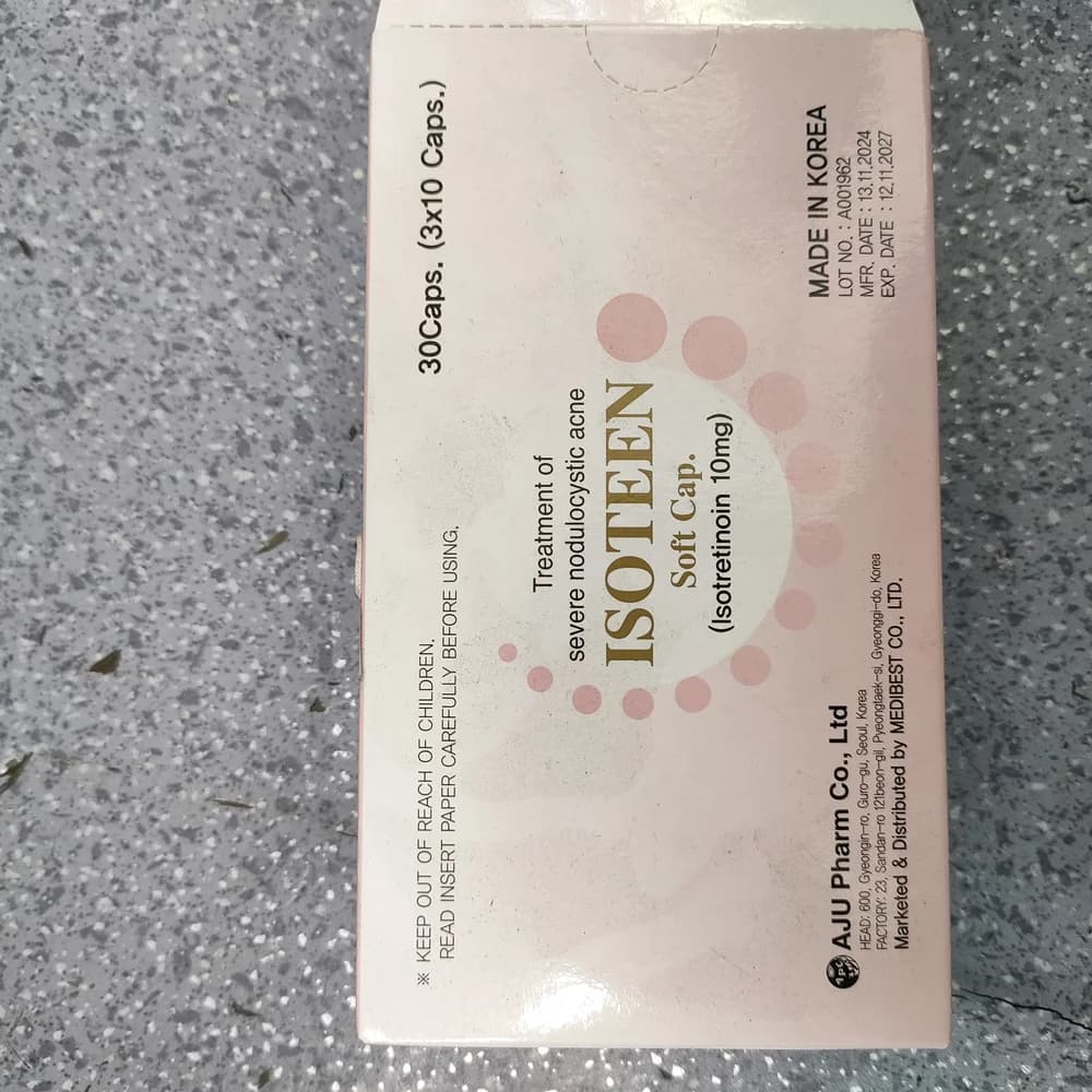 Isoteen Soft Cap. Isotretinoin 10 mg per soft capsule
