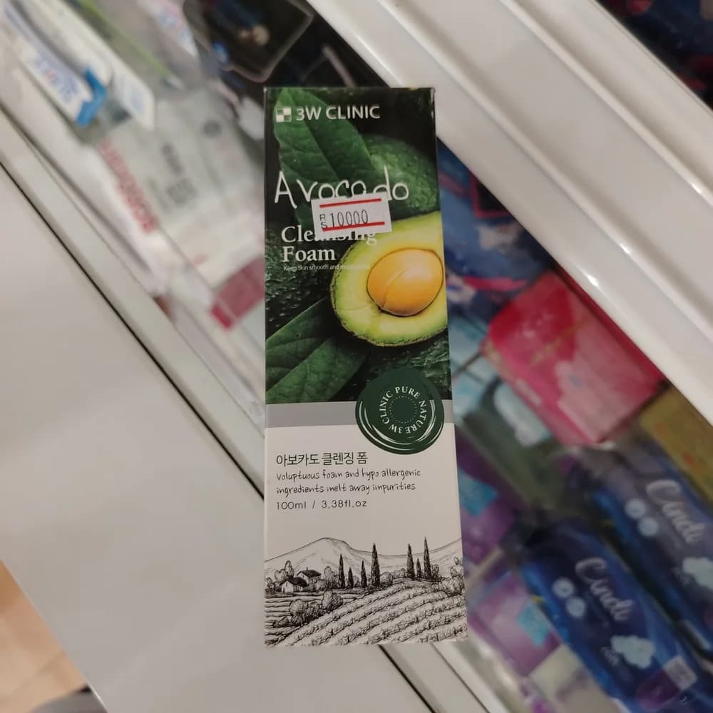 3W Clinic Avocado Cleansing Foam