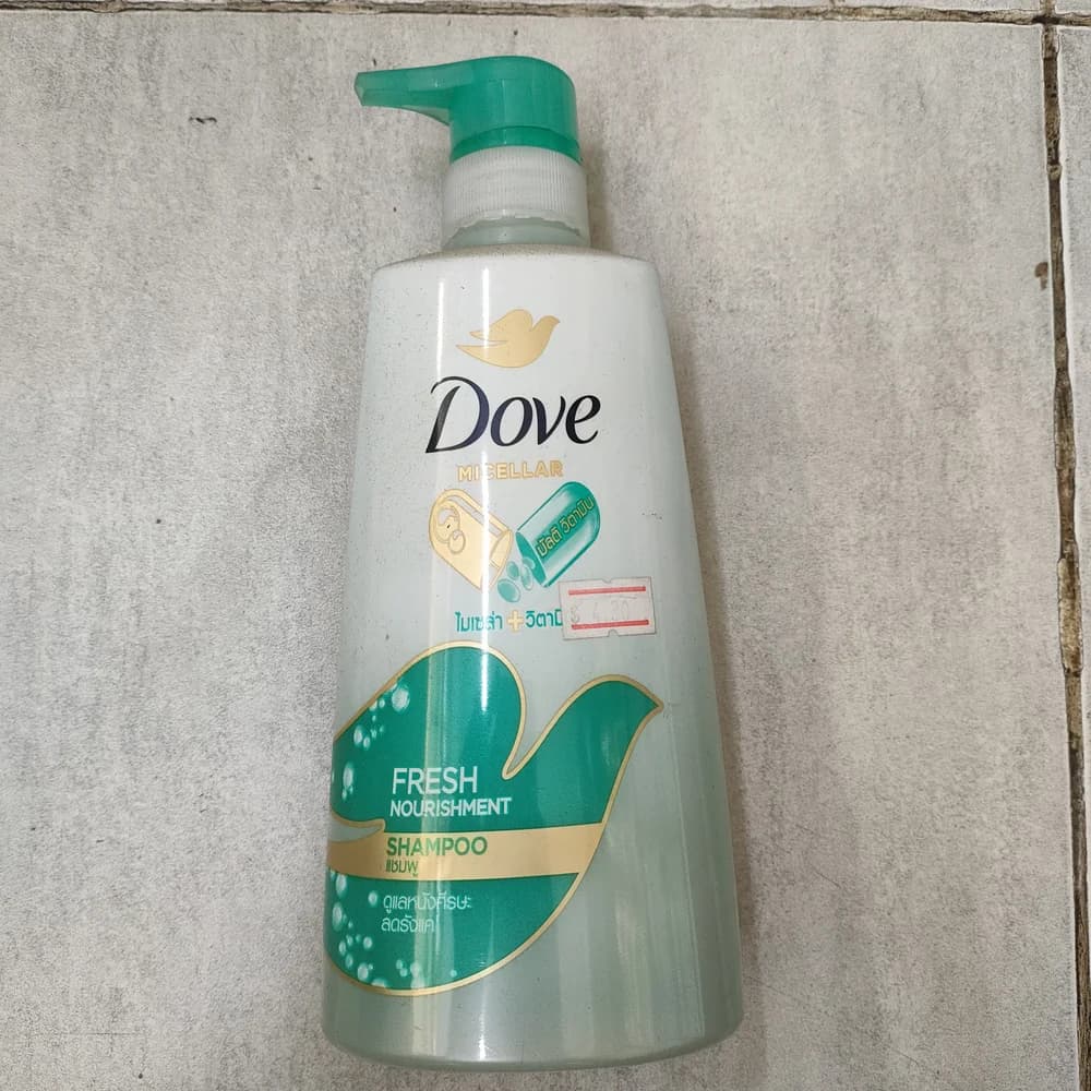Dove Micellar Fresh Nourishment Shampoo Not available