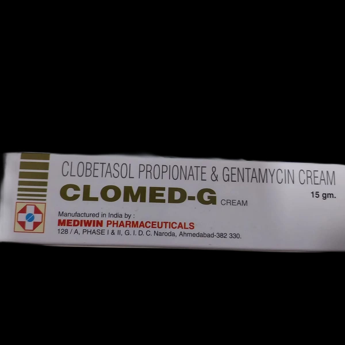 Clomed-G Cream Clobetasol 0.05% / Gentamycin 0.1%