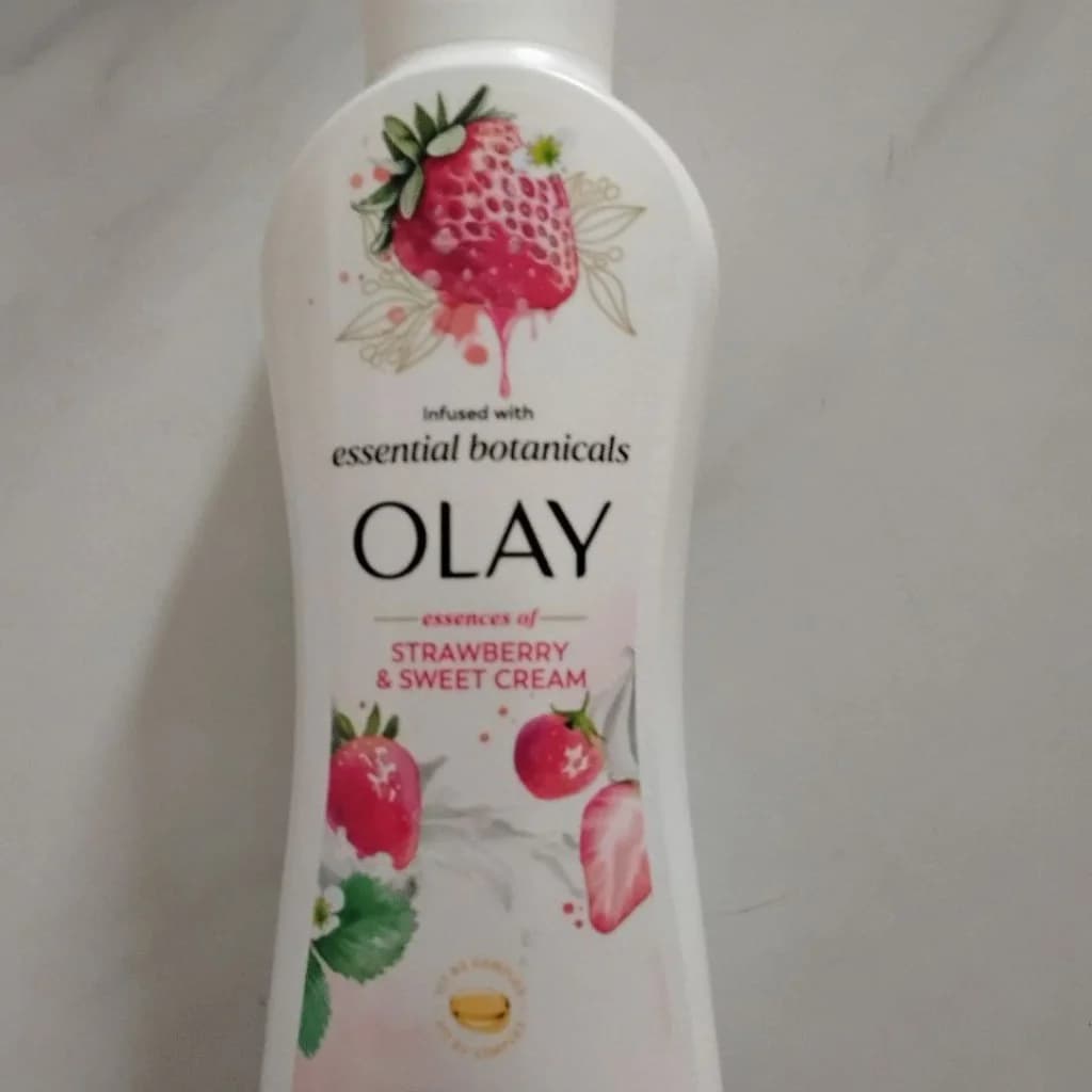 Olay Body Wash – Strawberry & Sweet Cream Not available