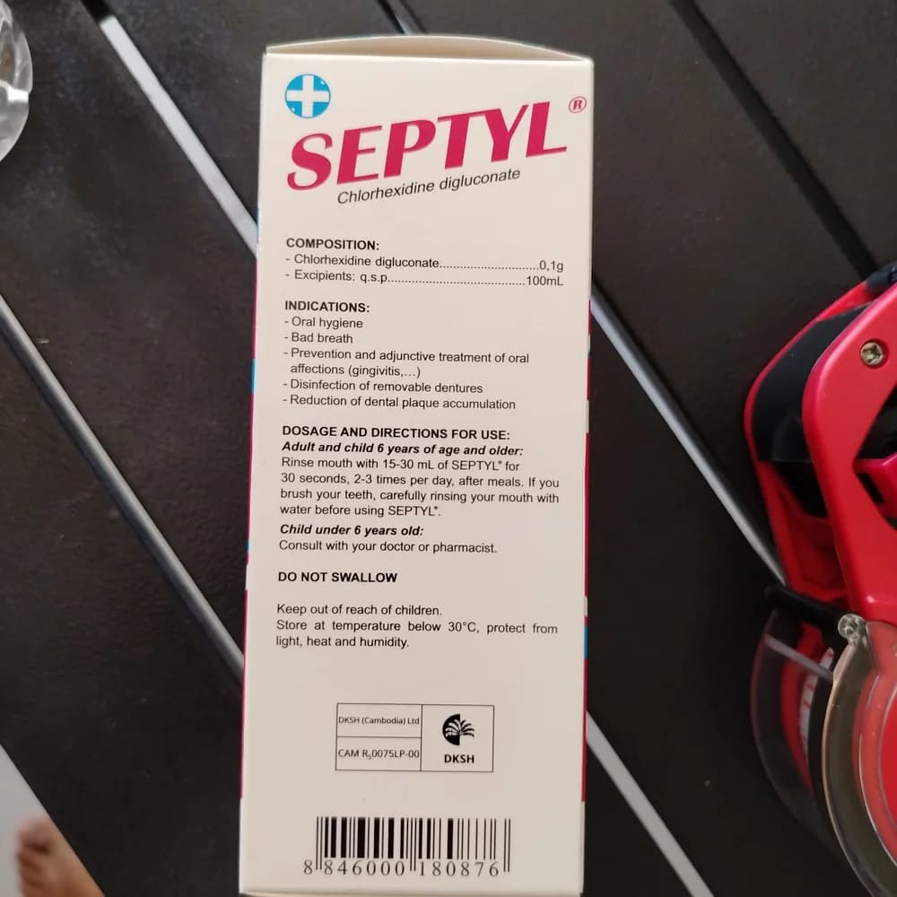 Septyl Chlorhexidine digluconate 0.1 g per 100 mL