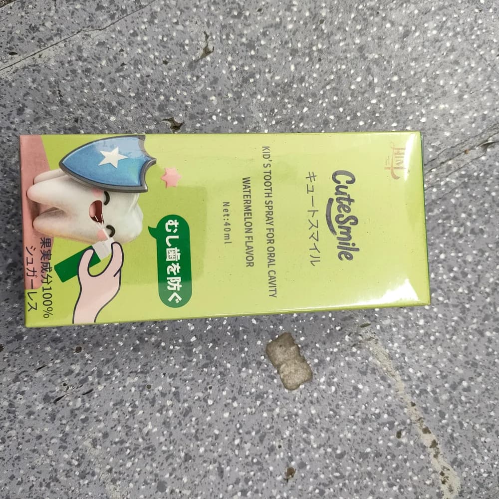 Cute Smile Kid's Tooth Spray (Watermelon Flavor) 40 mL bottle