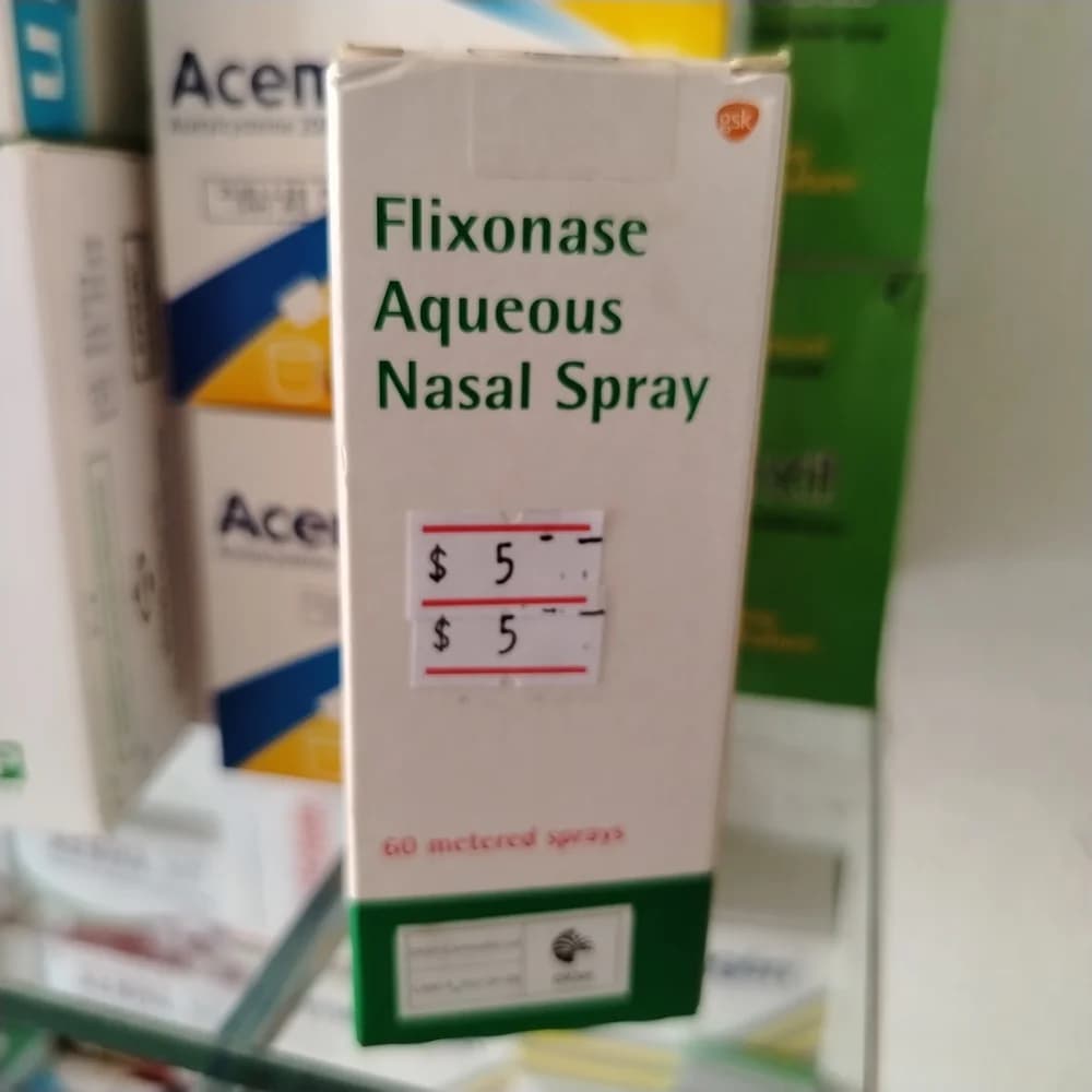 Flixonase Aqueous Nasal Spray Fluticasone propionate 0.05% w/w (50 micrograms per spray)