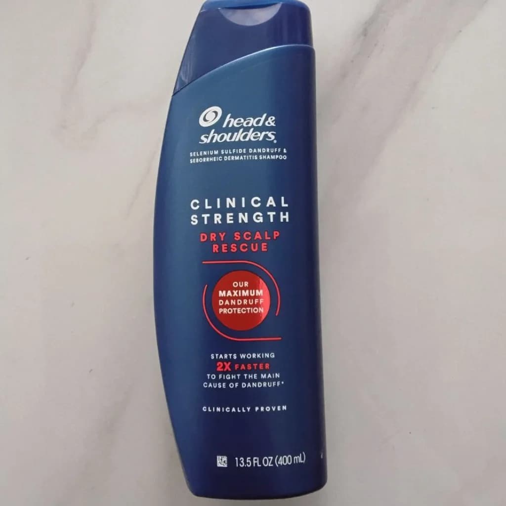 Head & Shoulders Clinical Strength Dry Scalp Rescue Shampoo Not available