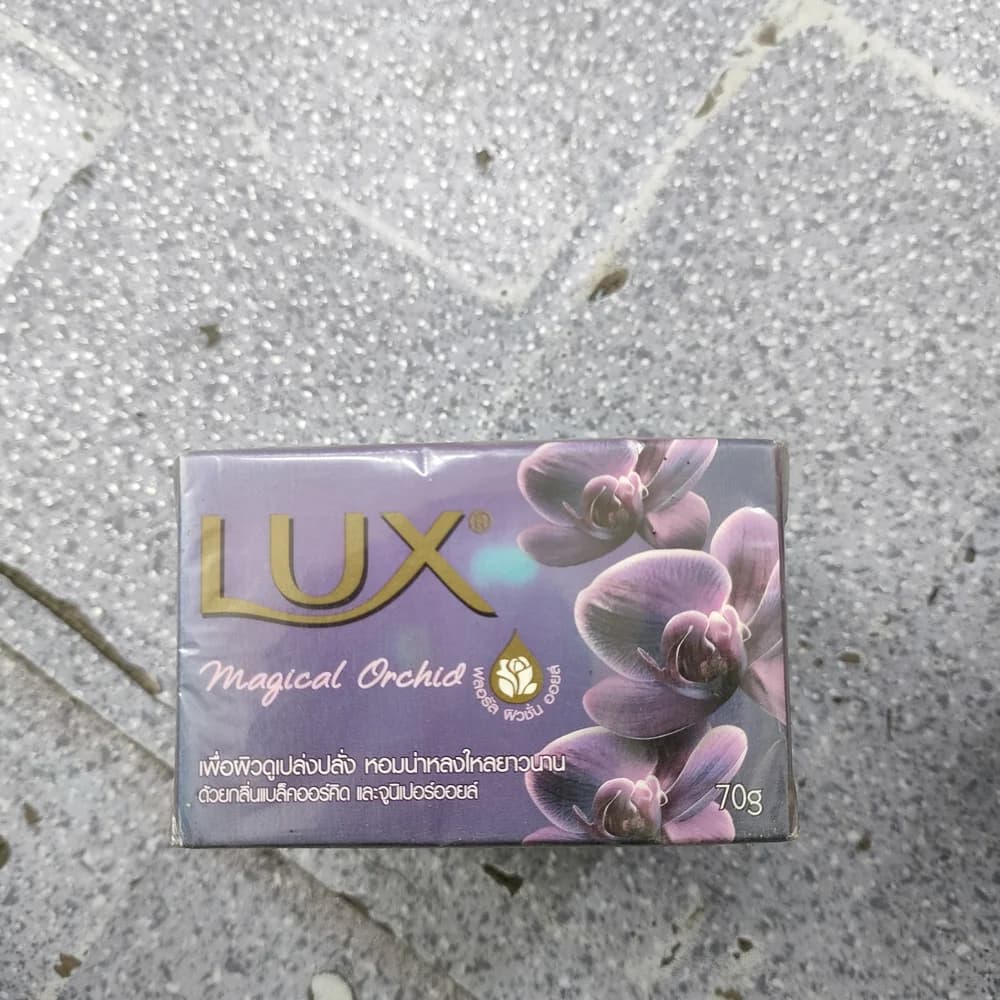 Lux Magical Orchid Bar Soap 70 g per bar