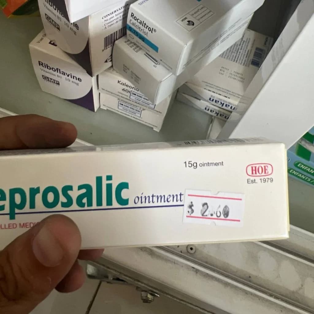Beprosalic ointment Betamethasone 0.05% + Salicylic Acid 3%