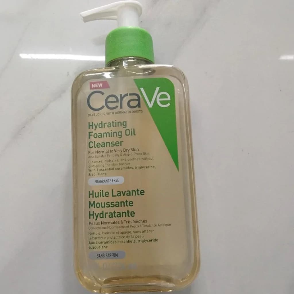 CeraVe Hydrating Foaming Oil Cleanser Not available