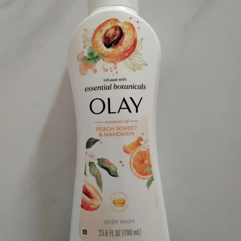 Olay Body Wash – Peach Sorbet & Mandarin Not available