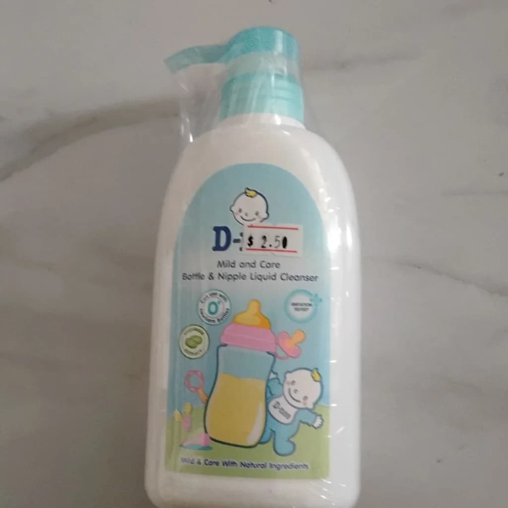 D-nee Mild and Care Bottle & Nipple Liquid Cleanser Not available