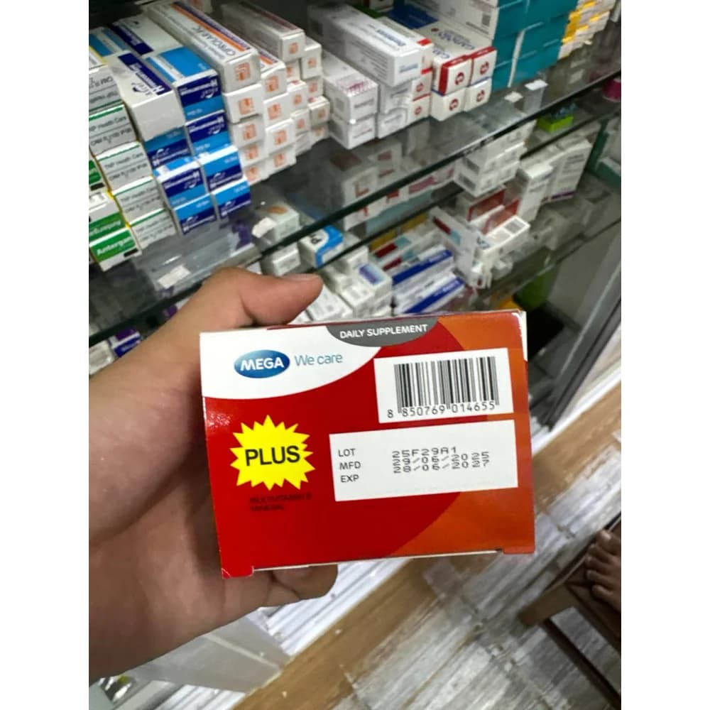 Mega Plus Multivitamin and mineral softgel capsules