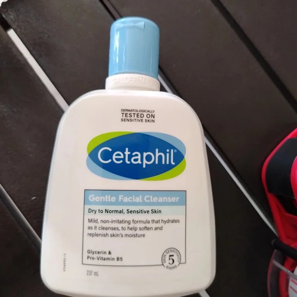 Cetaphil Gentle Facial Cleanser 237 mL