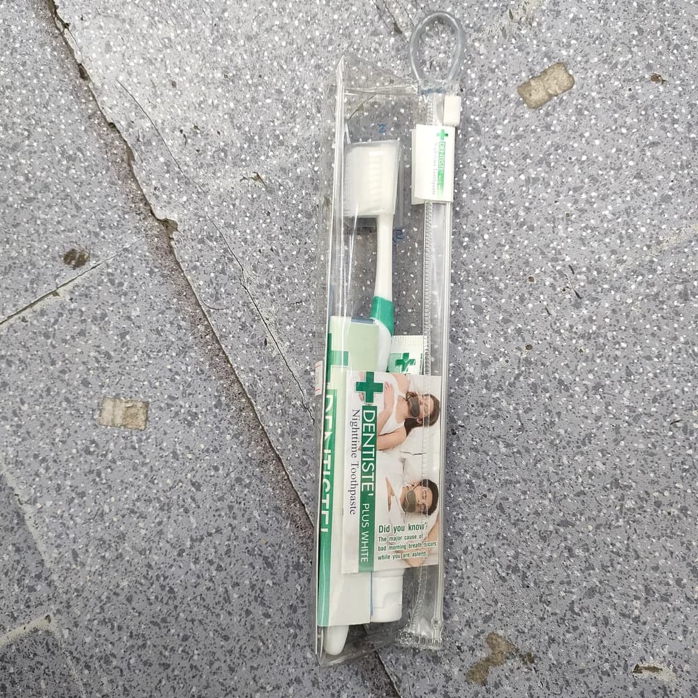 Dentiste' Plus White Travel Set (Nighttime Toothpaste + Toothbrush) Travel-size toothpaste tube plus toothbrush