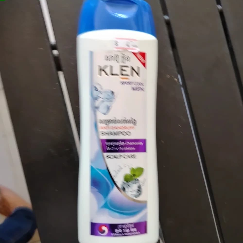 Klen Men Anti-Dandruff Shampoo Anti-dandruff scalp-care shampoo with Zinc Pyrithione and Menthol, for men; 320 ml