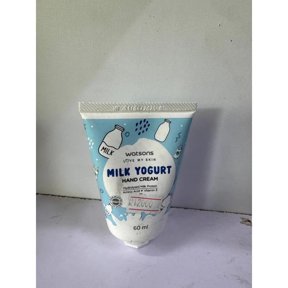 Watsons Milk Yogurt hand cream, 60 mL - Kim Yi