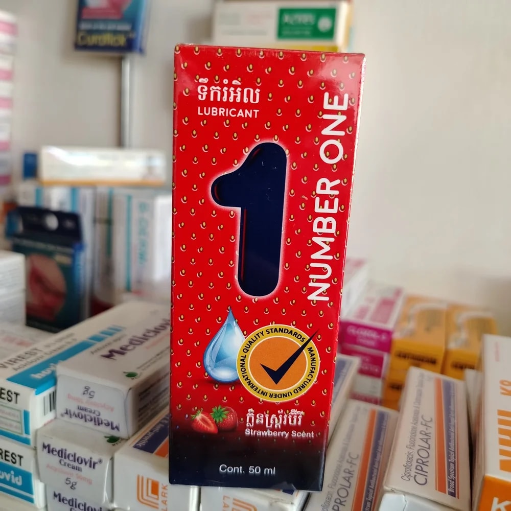 Number One Lubricant Strawberry Scent 50 ml - CHEANIMUL PHARMACY