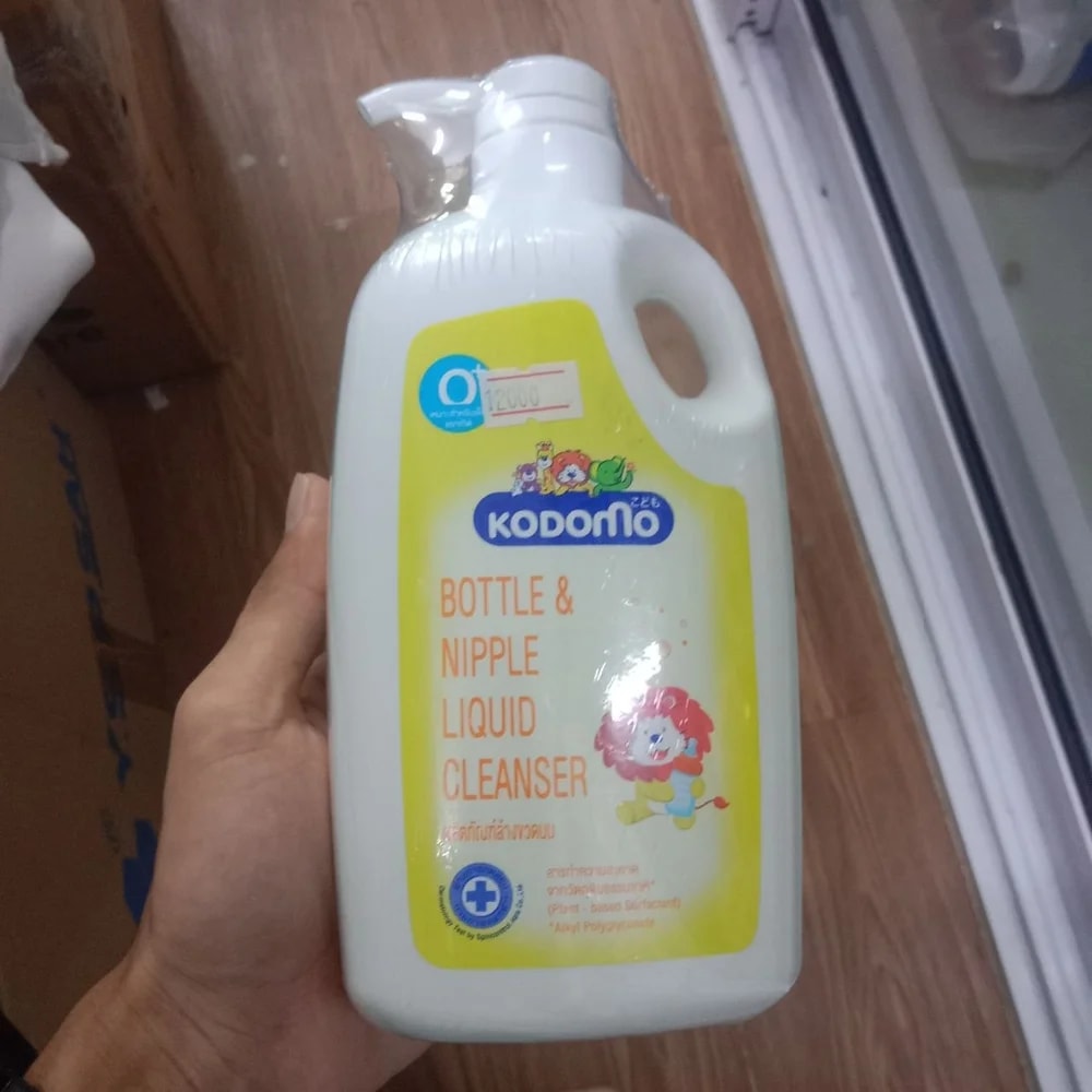 Kodomo Bottle & Nipple Liquid Cleanser, 650 mL - Kim Yi