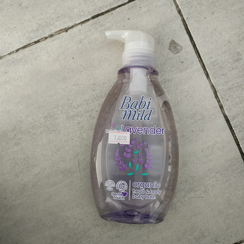 Babi Mild Lavender Baby Bath Apply to wet skin and hair, lather and rinse thoroughly with water. - Depot De Pharmacie "A" Kim Houy