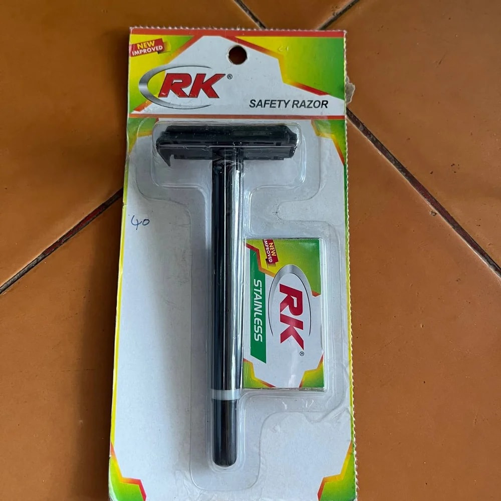 RK 1 razor with 5 blades - PHARMCY ARUN REAS