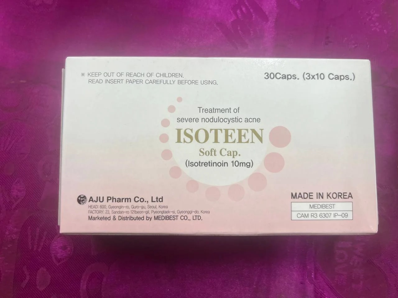 Isoteen 10mg - Dosage pharma