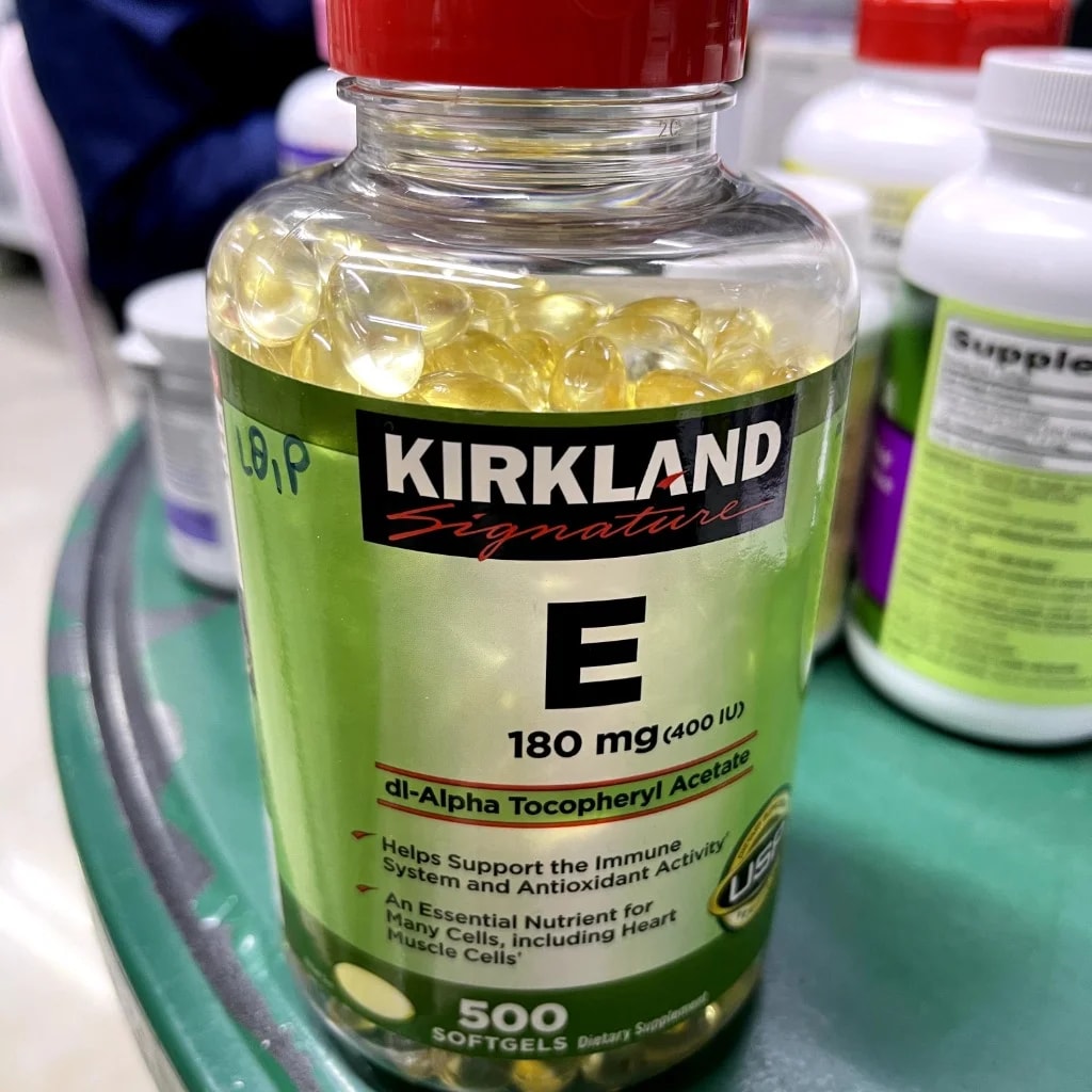 Kirkland Signature E 400mg - Pharmacy Rotha 2