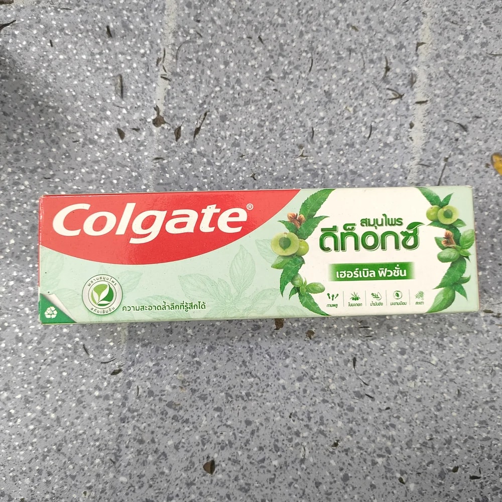 Colgate Herbal Detox Toothpaste Not available - Depot De Pharmacie "A" Kim Houy