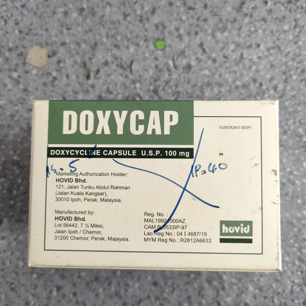 Doxycap 100 mg - Depot De Pharmacie "A" Kim Houy