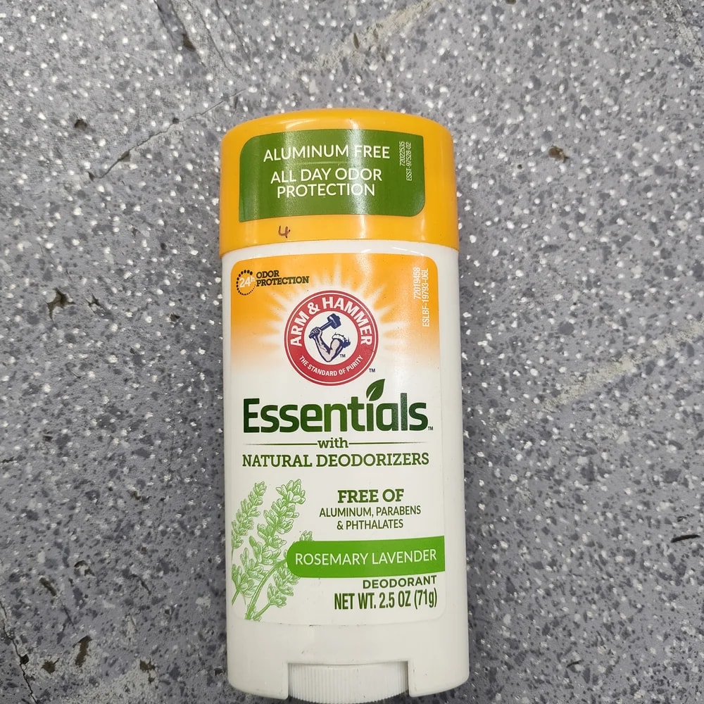 Arm & Hammer Essentials Natural Deodorant (Rosemary Lavender) 2.5 oz (71 g) - Depot De Pharmacie "A" Kim Houy