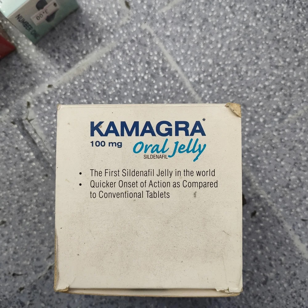 Kamagra 100 mg Oral Jelly (Banana Flavour) 100 mg sildenafil per 5 g sachet - Depot De Pharmacie "A" Kim Houy