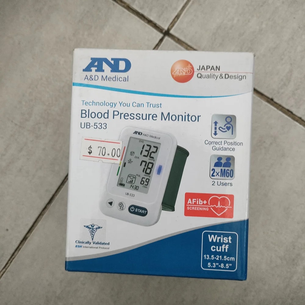 A&D Medical UB-533 Wrist Blood Pressure Monitor Not available - Depot De Pharmacie "A" Kim Houy