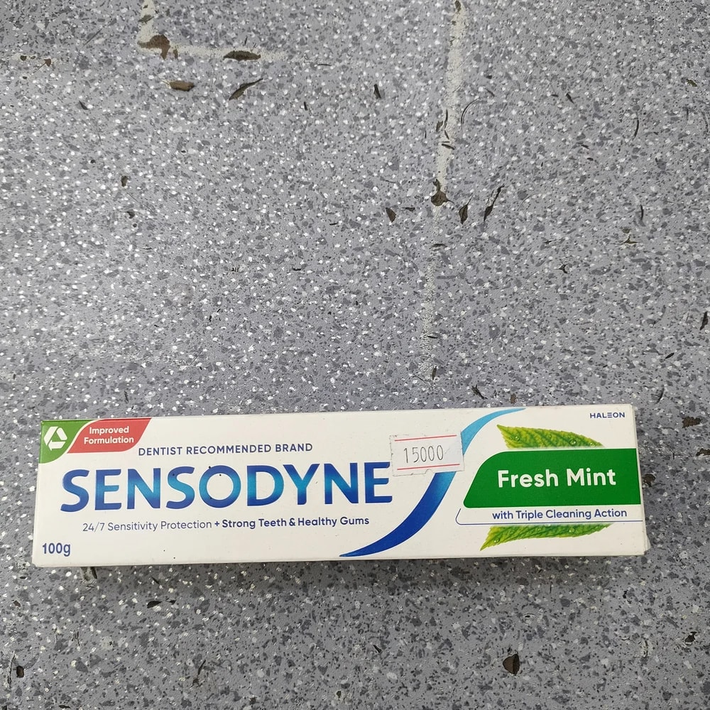 Sensodyne Fresh Mint Toothpaste Not available - Depot De Pharmacie "A" Kim Houy