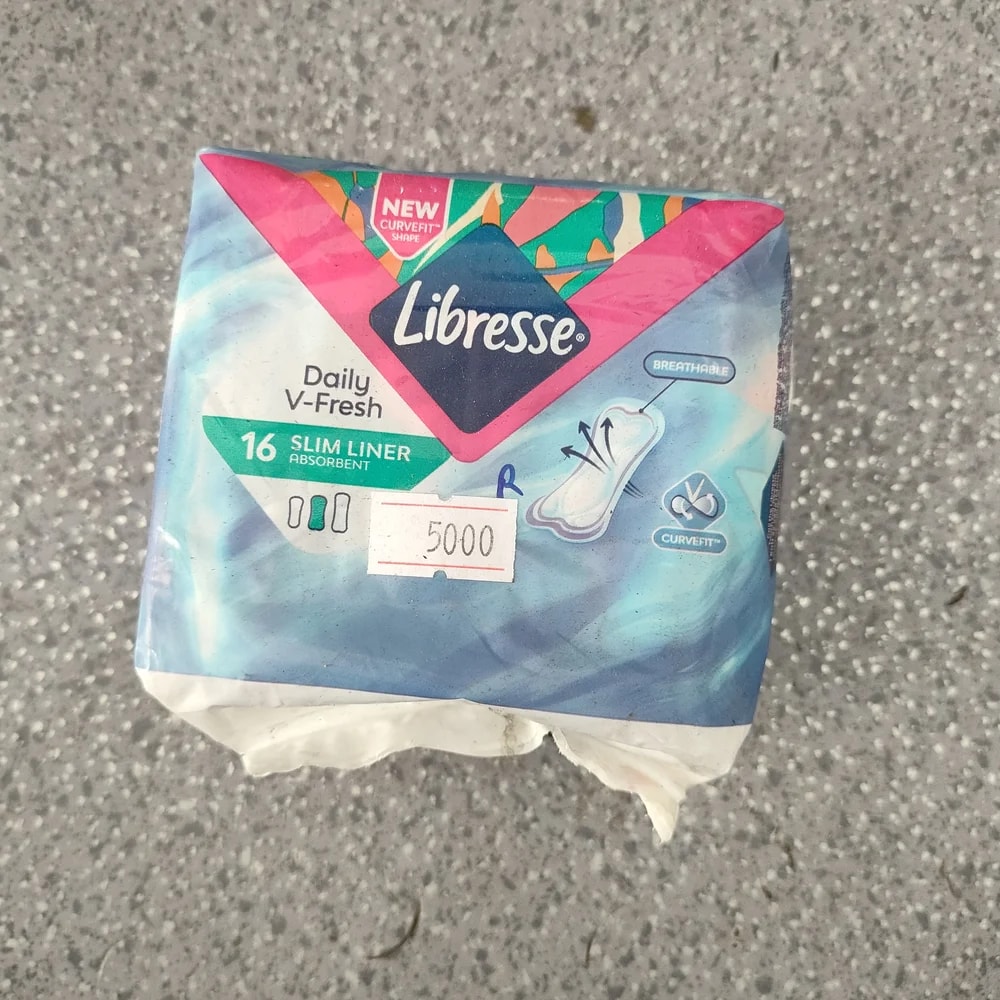 Libresse Daily V-Fresh Slim Liners Not available - Depot De Pharmacie "A" Kim Houy