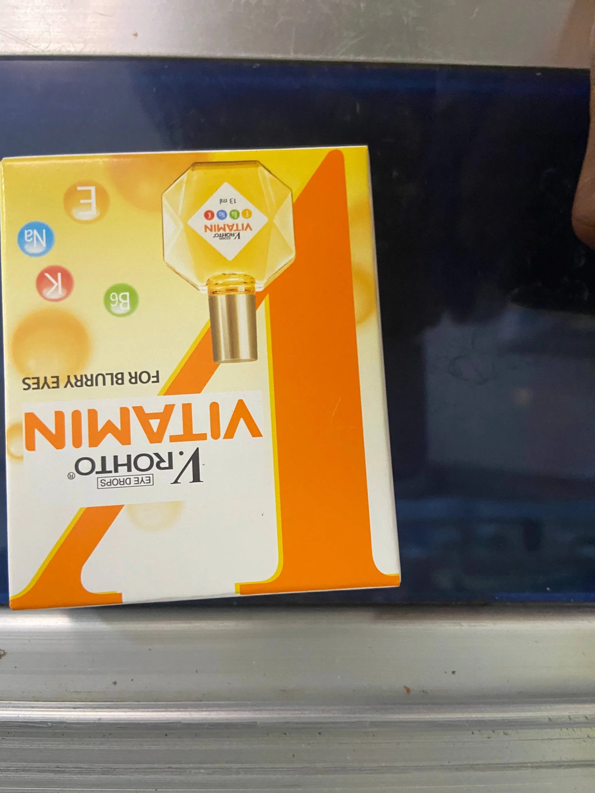 V.ROHTO COOL 12ml Eye Drops - MONGKUL SOKHAPHEAP PHARMACY