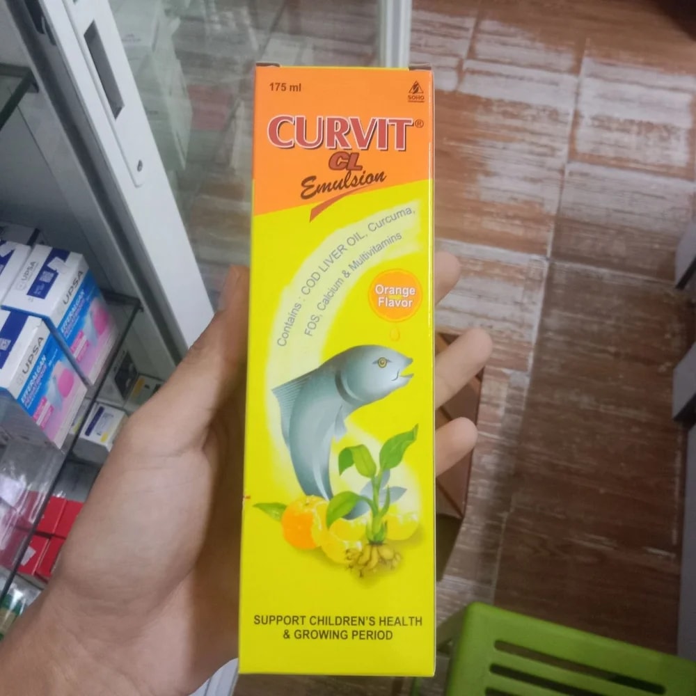 Curvit CL Emulsion Vitamin A, B vitamins, vitamin D, cod liver oil, calcium, curcuma extract, arachidonic acid, omega-3, DHA, and fructooligosaccharides per 15 ml - Kim Yi