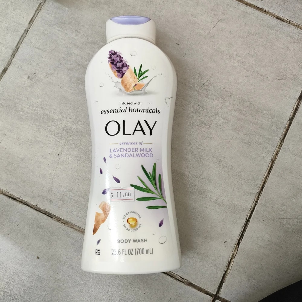 Olay Essential Botanicals Lavender Milk & Sandalwood Not available - Depot De Pharmacie "A" Kim Houy