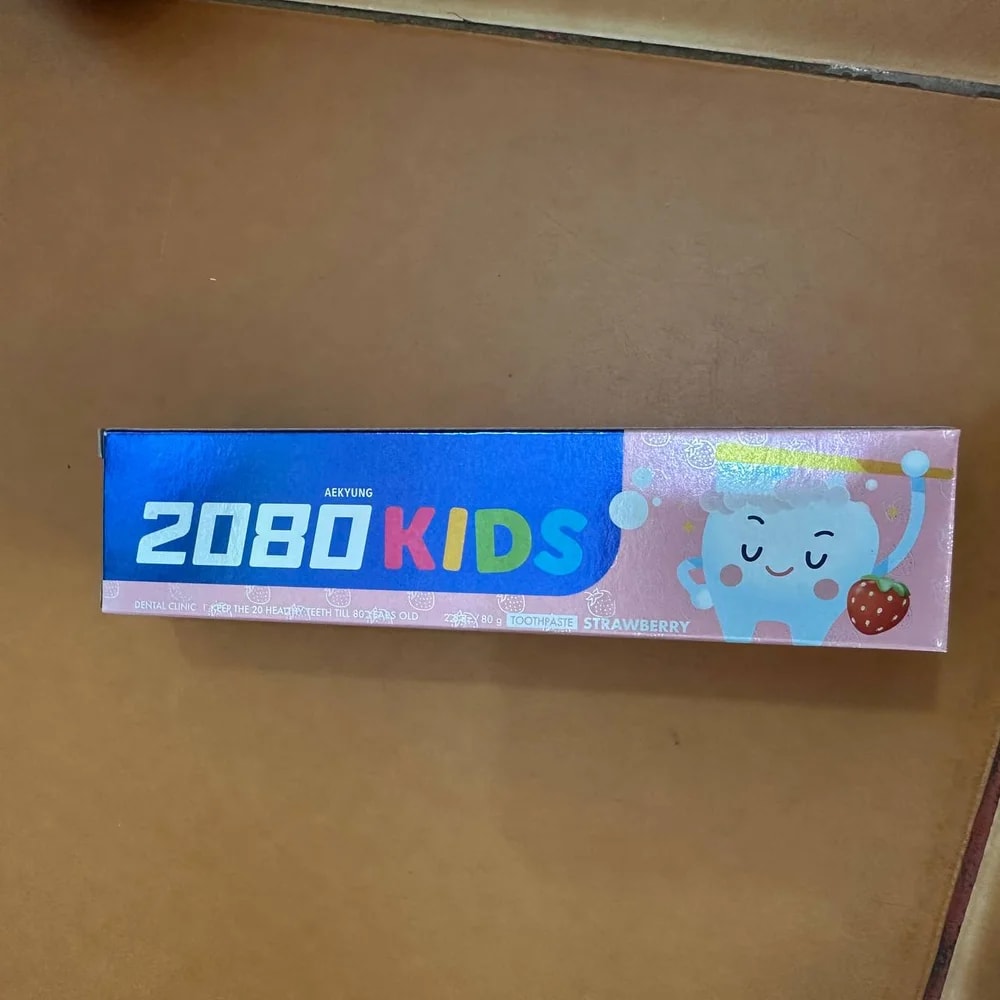 2080 Kids Strawberry 80 g - PHARMCY ARUN REAS
