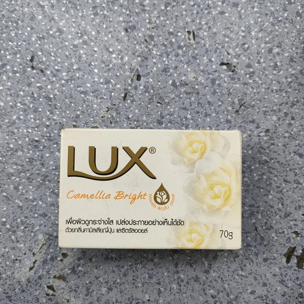 Lux Camellia Bright Bar Soap Not available - Depot De Pharmacie "A" Kim Houy