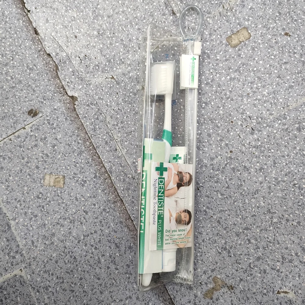 Dentiste' Plus White Travel Set (Nighttime Toothpaste + Toothbrush) Travel-size toothpaste tube plus toothbrush - Depot De Pharmacie "A" Kim Houy