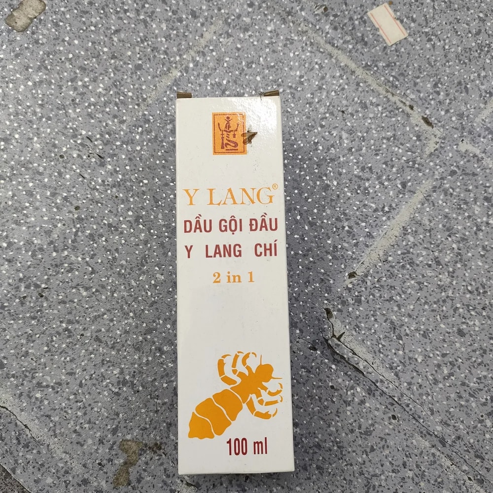 Y Lang Chi 2-in-1 Shampoo 100 mL - Depot De Pharmacie "A" Kim Houy
