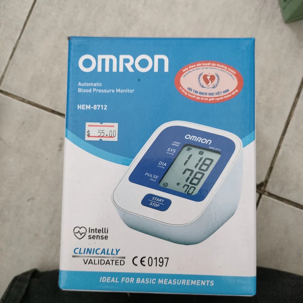 Omron HEM-8712 Automatic Blood Pressure Monitor Not available - Depot De Pharmacie "A" Kim Houy
