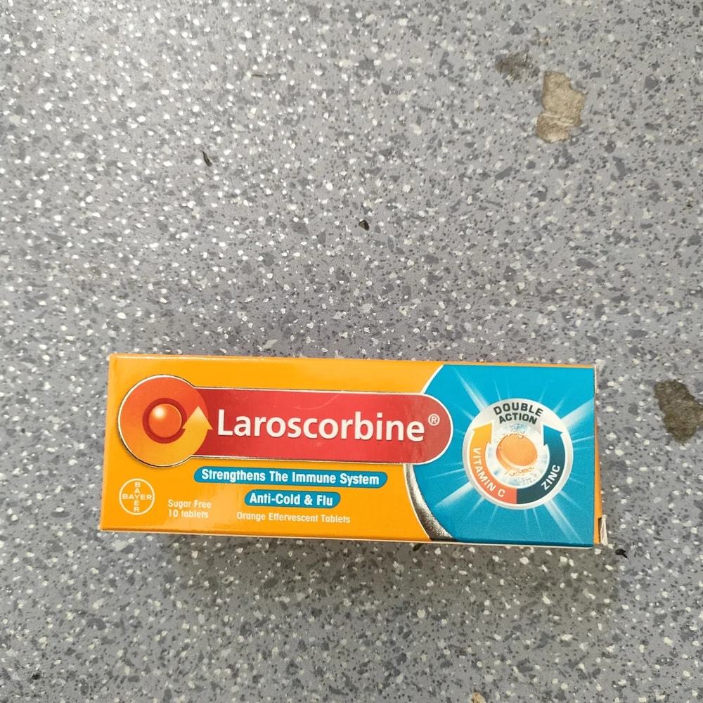 Laroscorbine Anti-Cold & Flu Vitamin C 1000 mg + Zinc 10 mg per effervescent tablet - Depot De Pharmacie "A" Kim Houy