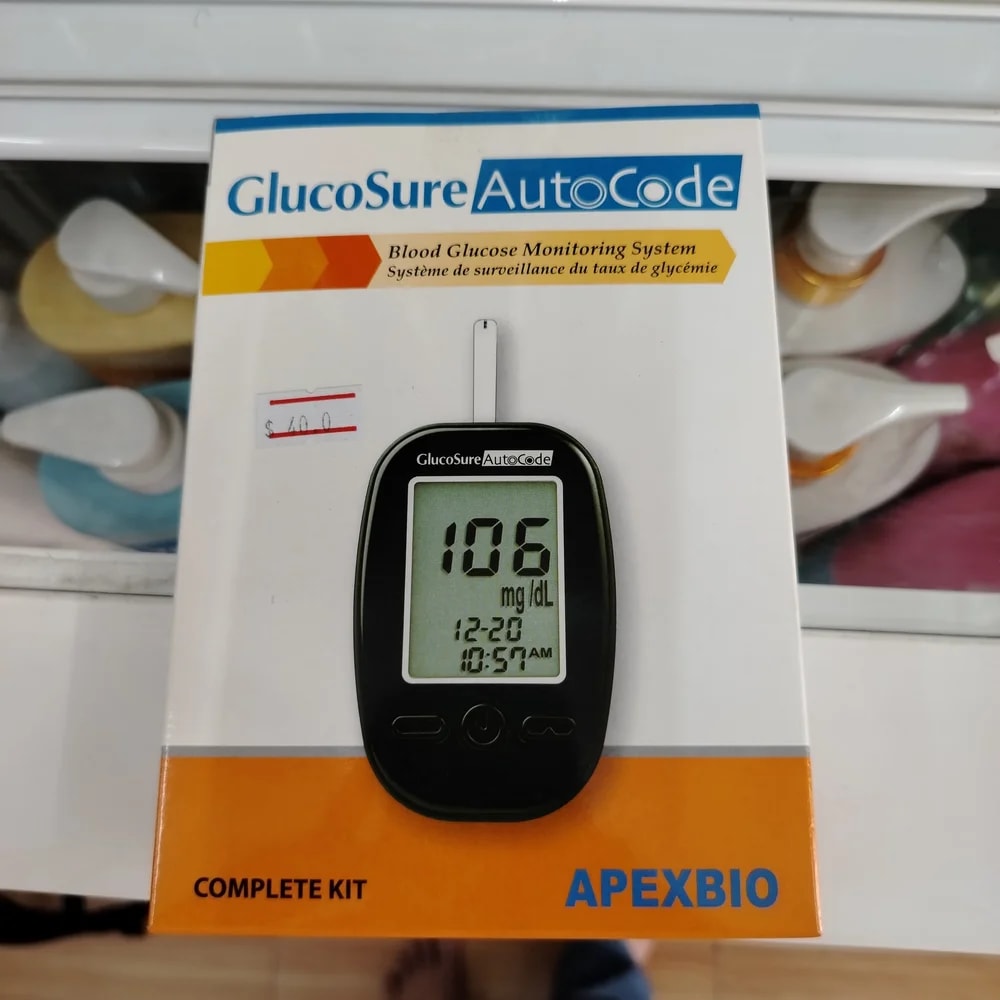GlucoSure AutoCode Blood glucose monitoring system complete kit - Reachiny Pharmacy