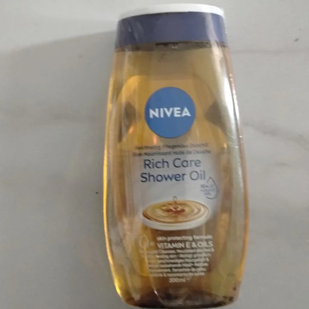 NIVEA Rich Care Shower Oil Not available - SETHIKA CARE Pharmacy