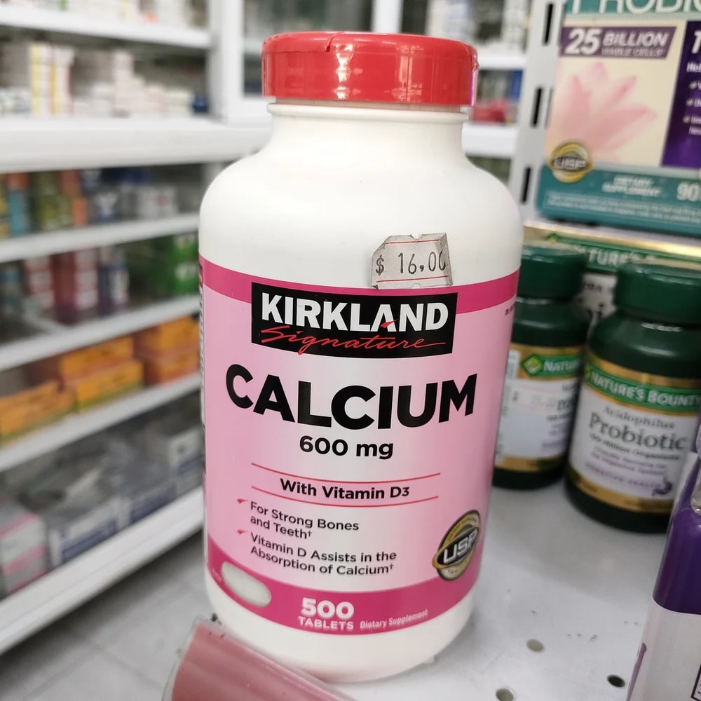 Kirkland Signature Calcium Citrate Magnesium and Zinc with Vitamin D3 2 tablets daily - Depot De Pharmacie "A" Kim Houy