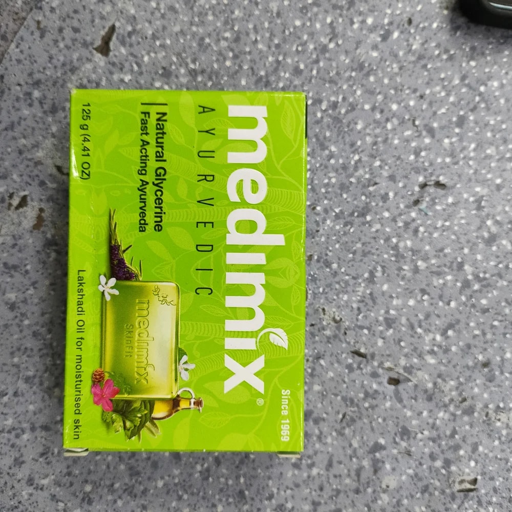 Medimix Ayurvedic Natural Glycerine Soap Not available - Depot De Pharmacie "A" Kim Houy