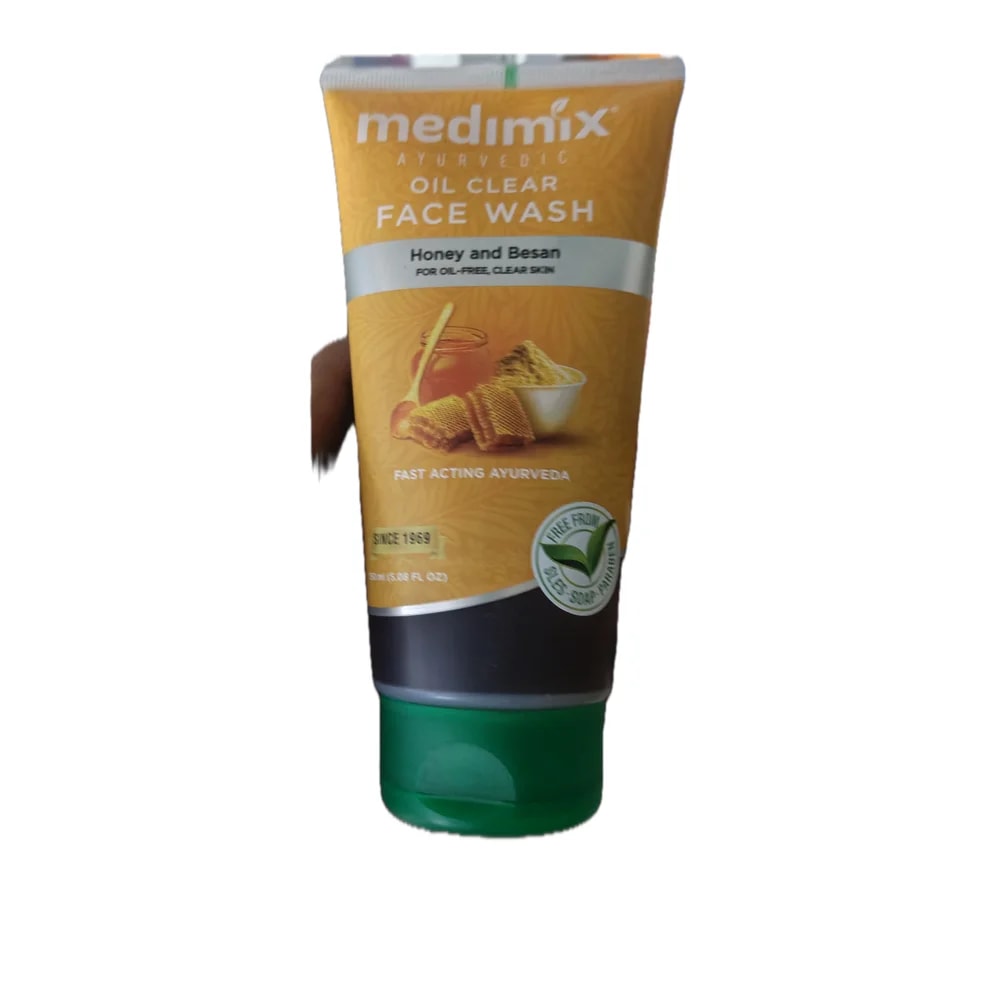 Medimix Ayurvedic Oil Clear Face Wash 150 ml - Morhachun Pharmacies