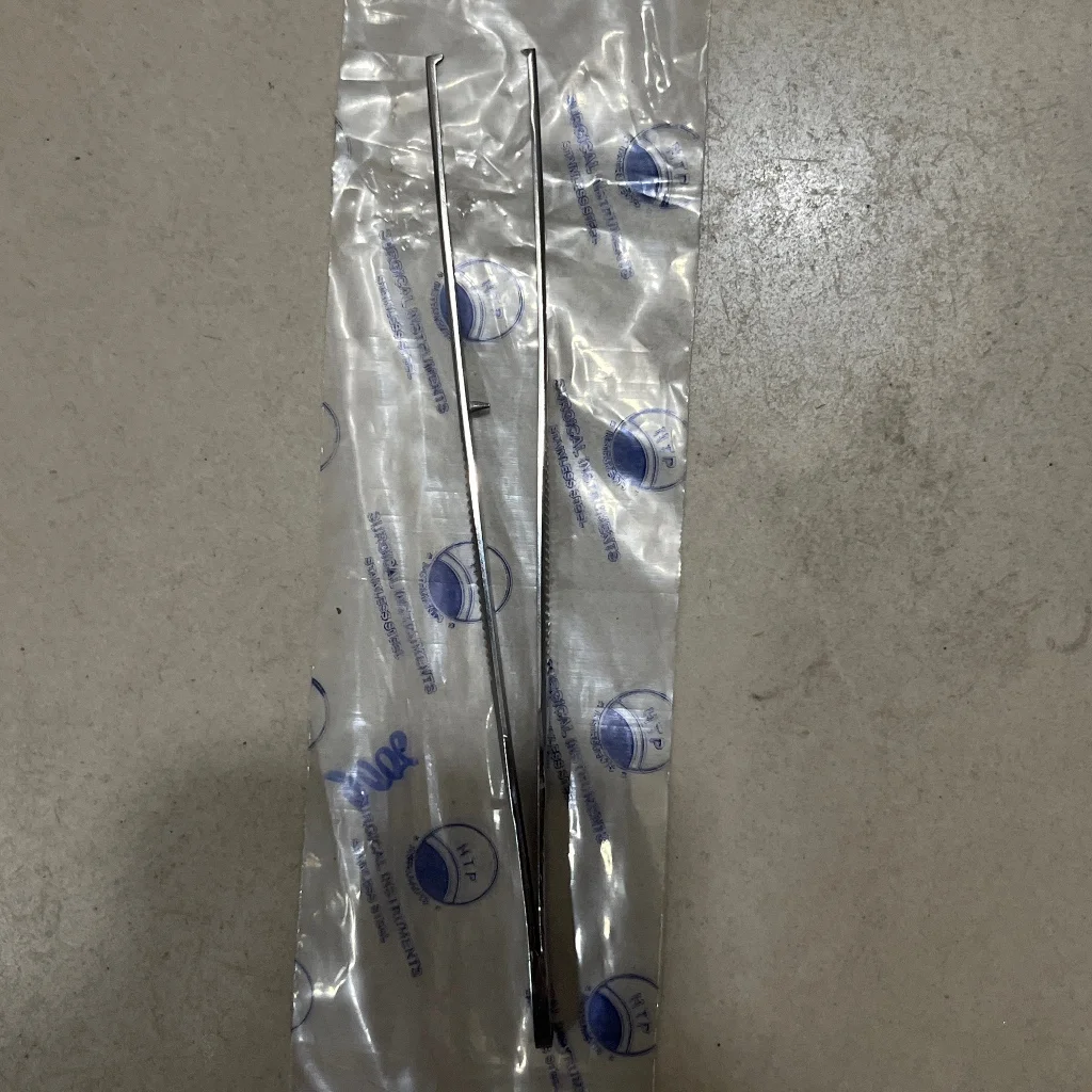 ដង្កៀប (ចាប់compress…) surgical instruments — available at pharmacies in Cambodia on PharmKulen