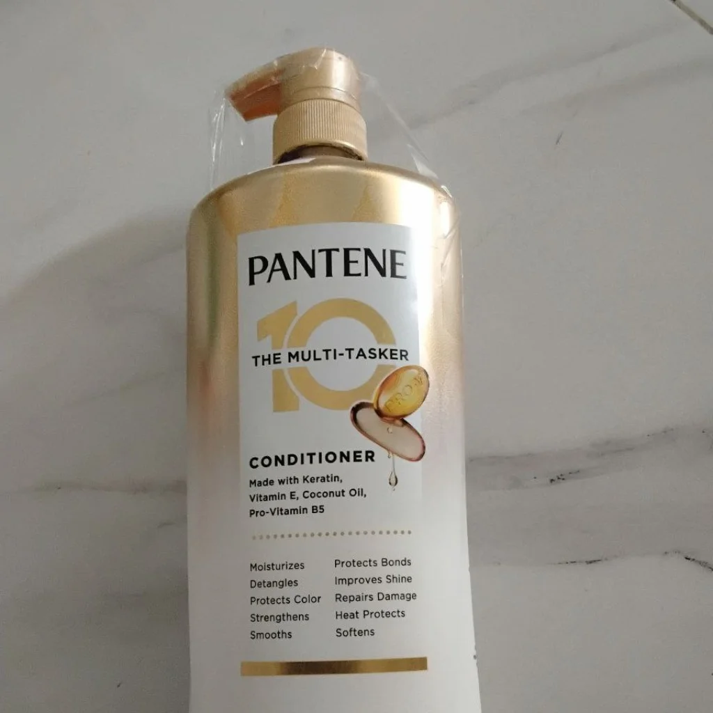 Pantene Pro-V 10 The Multi-Tasker Conditioner — available at pharmacies in Cambodia on PharmKulen